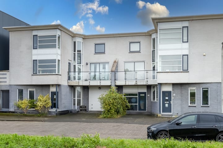 Foto 1 van Lagosweg 29