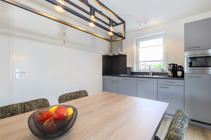 Photo 11 of Wevelsweg 7-A