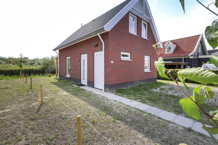 Photo 36 of Wevelsweg 7-A