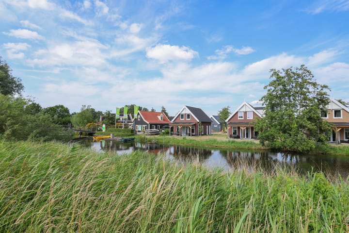 Photo 37 of Wevelsweg 7-A