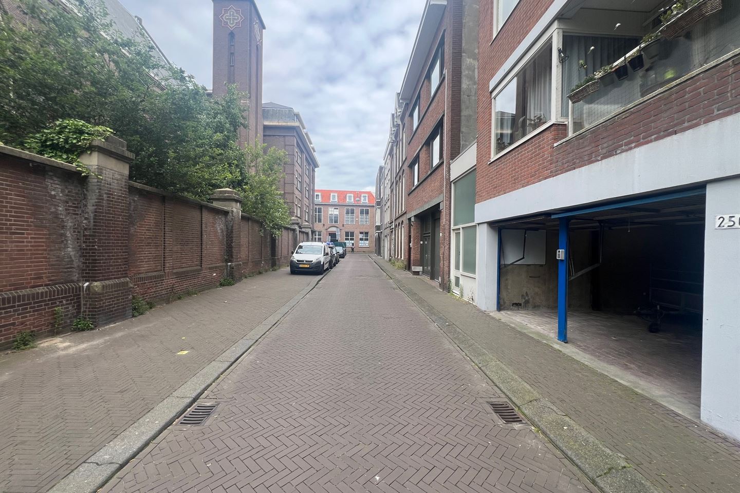 View photo 3 of Lage Nieuwstraat 250