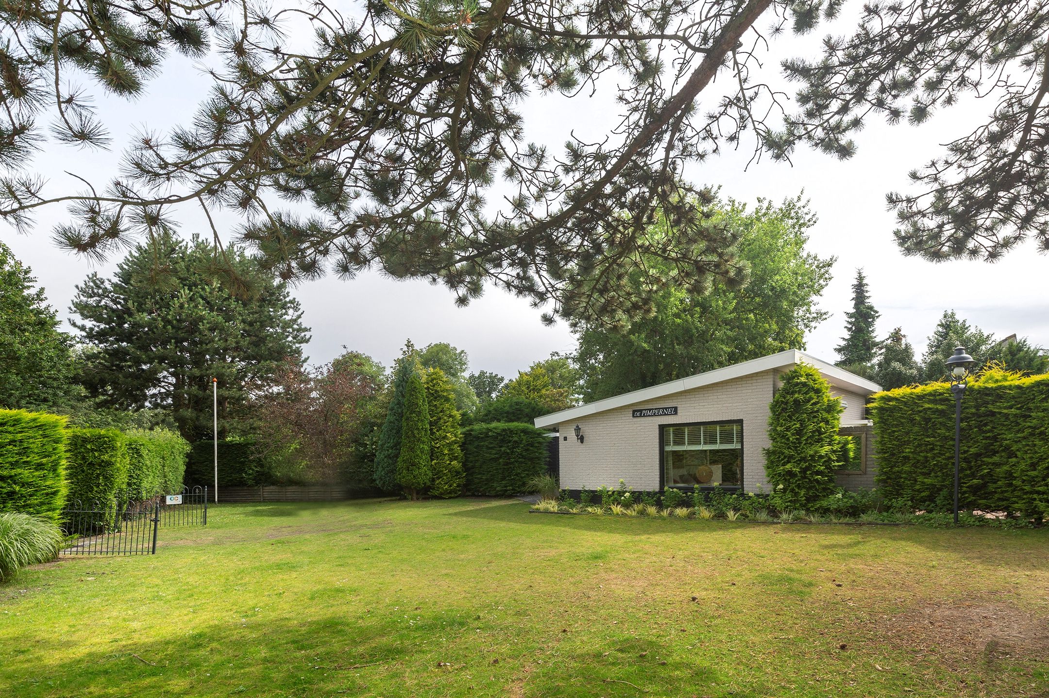 3-bedroom freehold villa in Ouddorp — photo 1 of 5