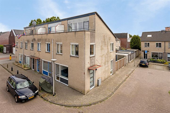 Bekijk foto 1 van Bosboom-Toussaintstraat 4