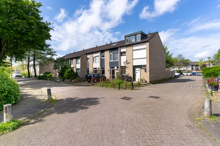Photo 31 of Strawinskystraat 11