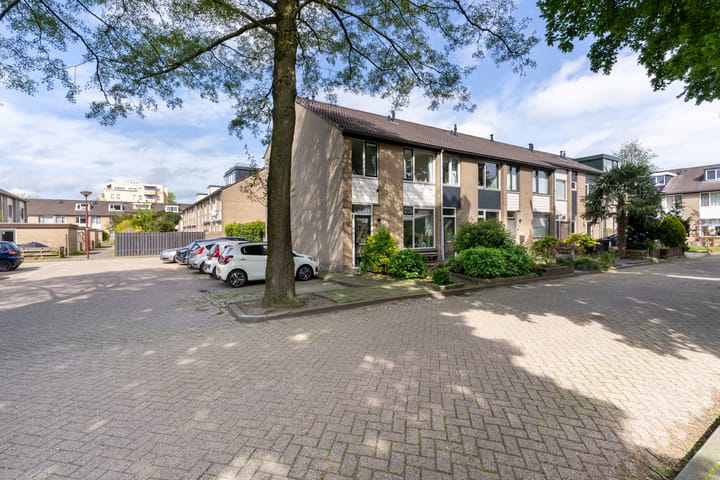 Photo 32 of Strawinskystraat 11
