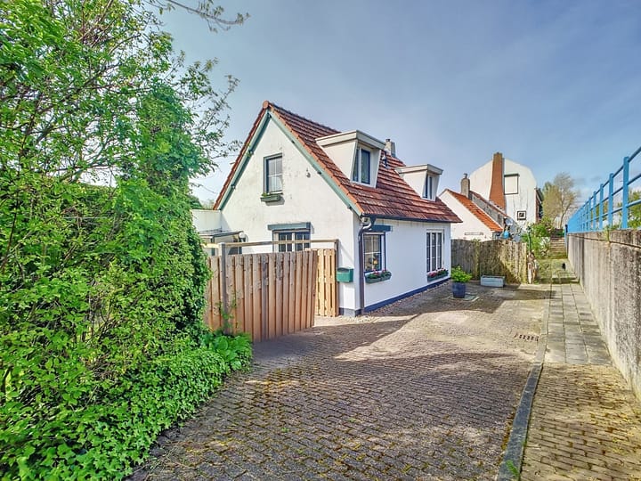 Photo 2 of Rijksweg 11