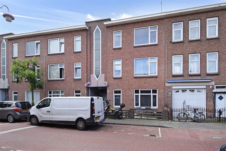 Bekijk foto 1 van Bussumsestraat 117