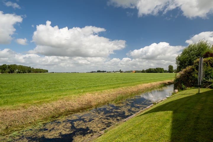 Bekijk foto 3 van Dokter Poolstraat 11