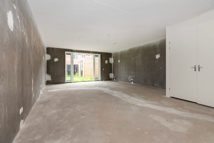 Foto 4 van Asta Elstakstraat 3