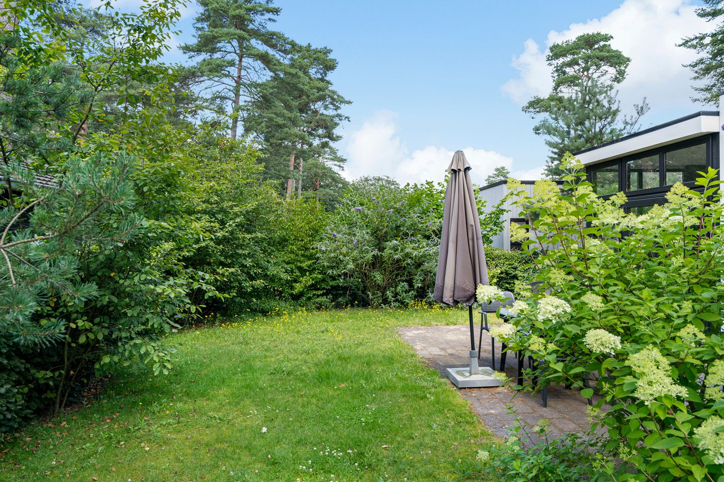 Foto 4 van Vijverlaan 1-JB12