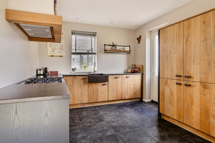 Foto 9 van Mien Ruysweg 34