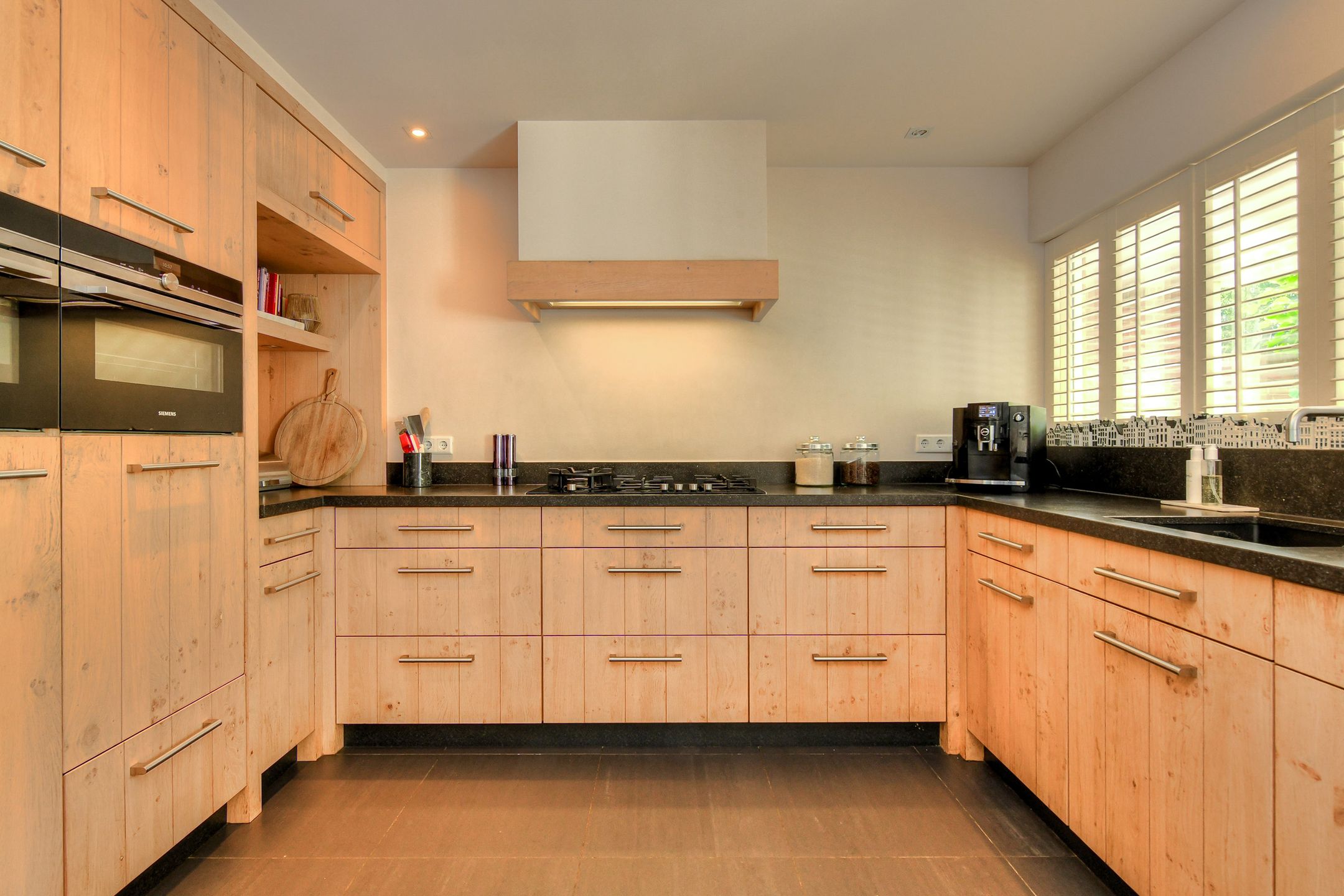 Foto 18 van Hertogshoef 250