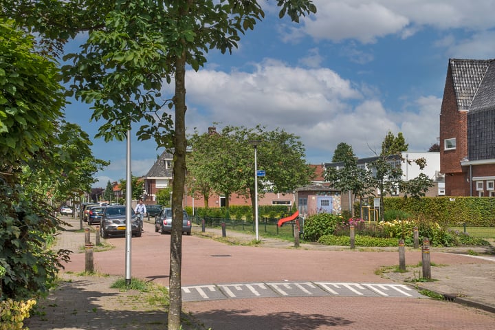 View photo 36 of Dr. Van Hoekstraat 2