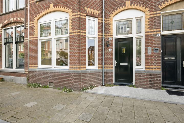 Bekijk foto 2 van Marconistraat 17