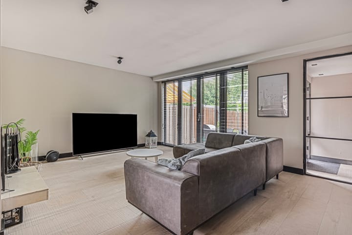 Foto 9 van Veld-iep 11