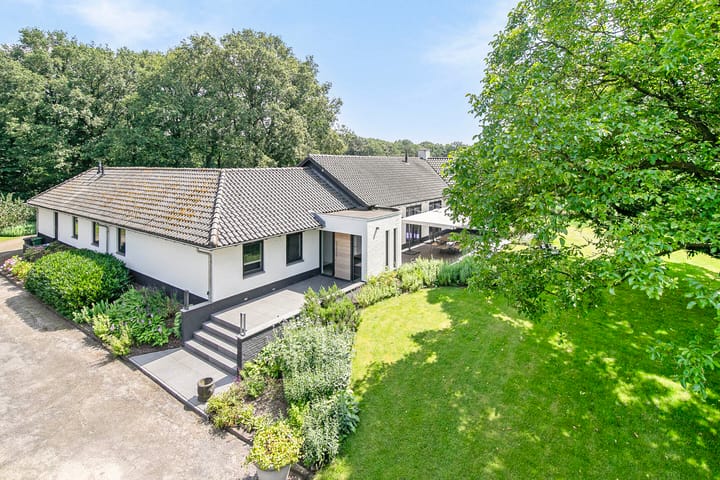 Rustvenseweg 16