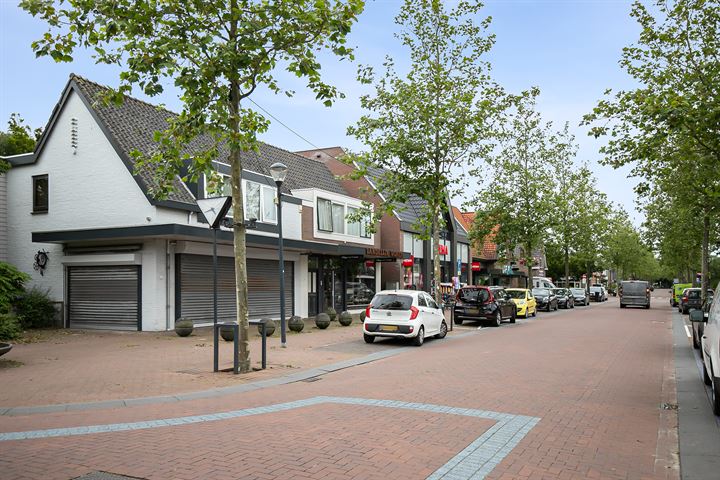 Bekijk foto 29 van Voorweg 10