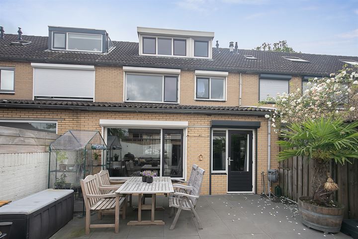 Bekijk foto 32 van Lingestraat 71