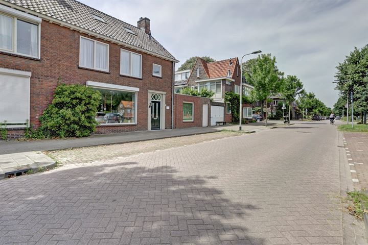 Bekijk foto 4 van Hoevensekanaaldijk 93