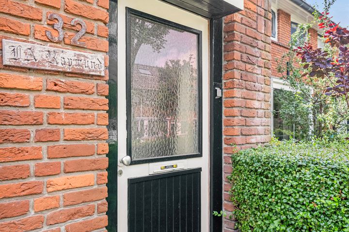 Bekijk foto 6 van Van Leeuwenhoekstraat 32