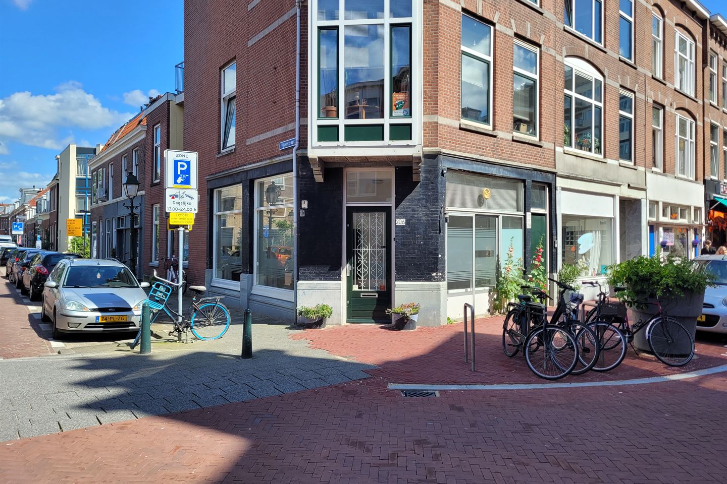 Bekijk foto 1 van Badhuisstraat 206