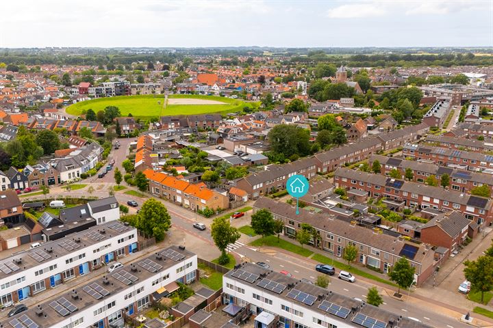 Bekijk foto 2 van Burgemeester Stemerdinglaan 188