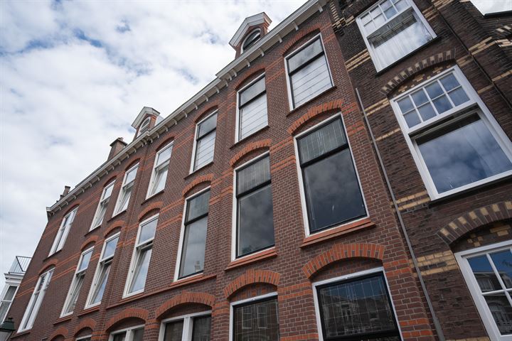 Bekijk foto 3 van Voltastraat 6-A