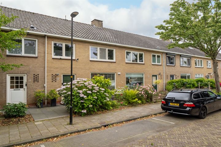 Bekijk foto 3 van van Oudesteynstraat 5