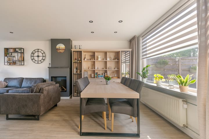 Foto 3 van Azaleastraat 18