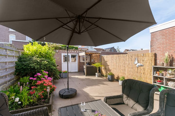 Foto 25 van Azaleastraat 18