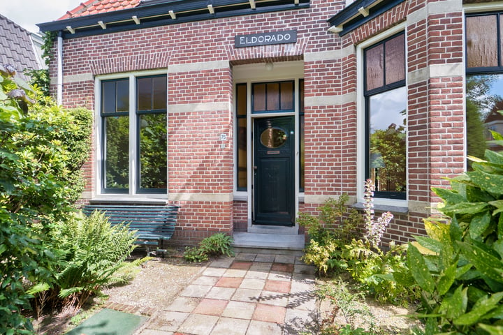 View photo 9 of Dorpsstraat 75