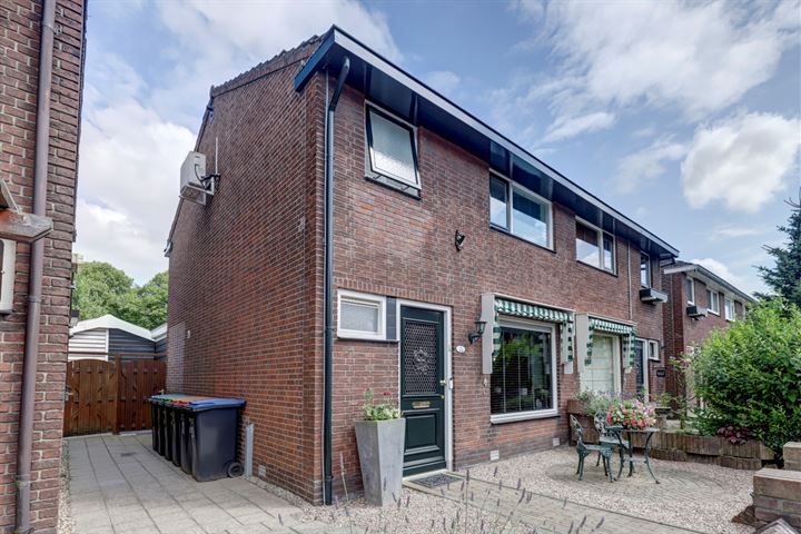 Bekijk foto 42 van Paul Krugerstraat 73