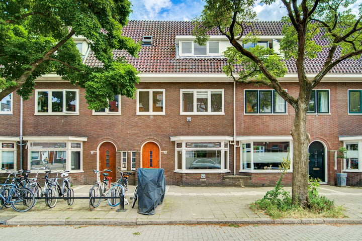 View photo 1 of Van Koetsveldstraat 9