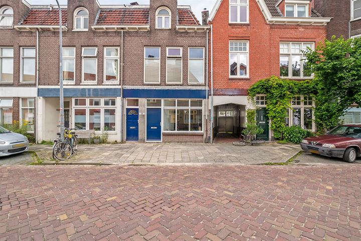 Bekijk foto 1 van Moesstraat 43