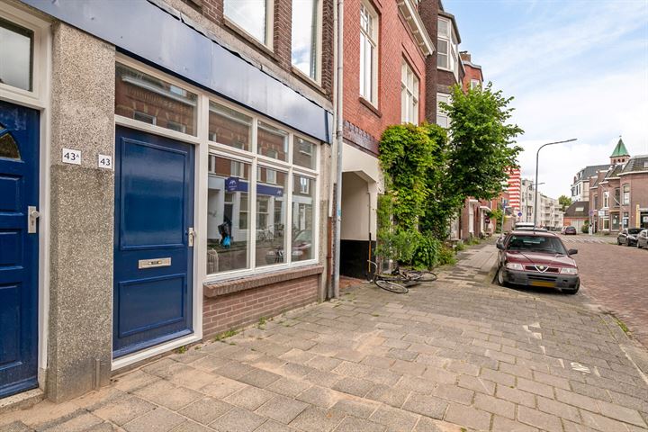 View photo 24 of Moesstraat 43