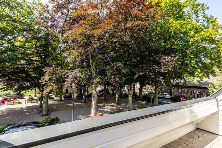 Foto 15 van Dorpsplein 2-G