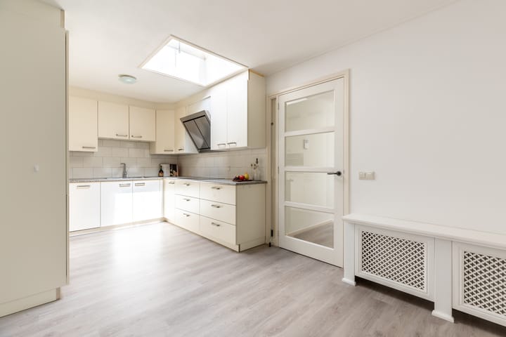 Foto 18 van Dorpsplein 2-G