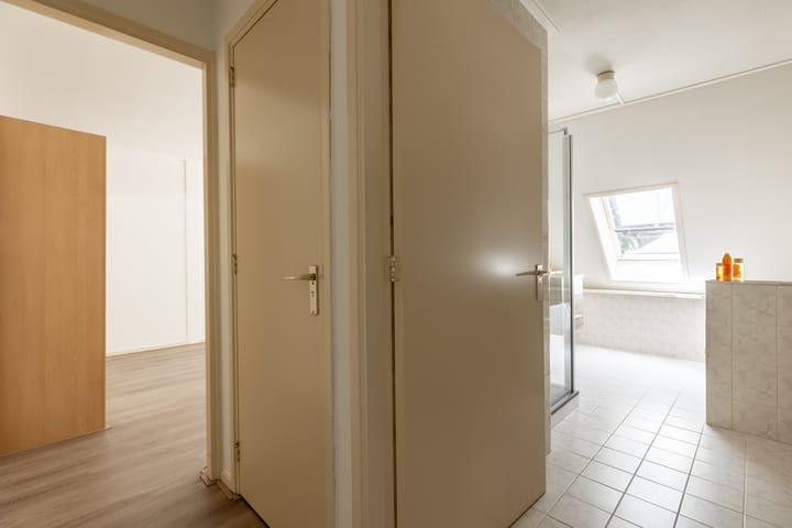 Foto 28 van Dorpsplein 2-G