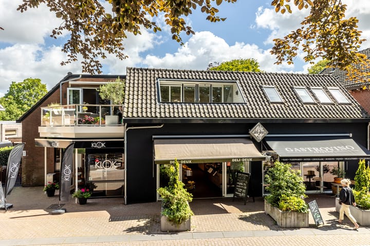 Foto 32 van Dorpsplein 2-G