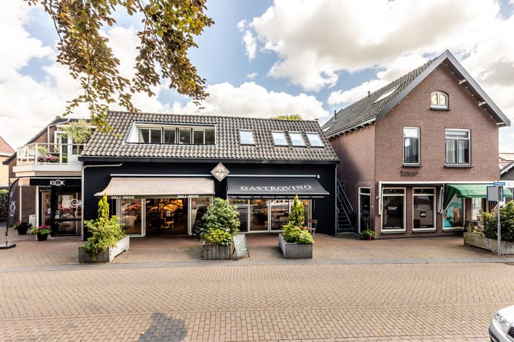 Foto 33 van Dorpsplein 2-G