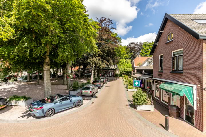 Foto 34 van Dorpsplein 2-G