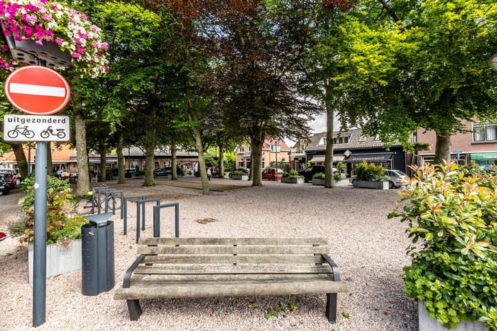 Foto 36 van Dorpsplein 2-G