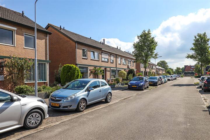 View photo 61 of Ranonkelstraat 34