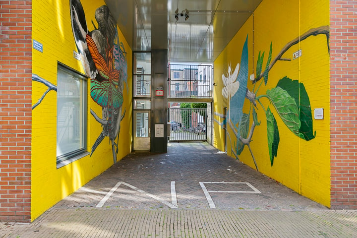 View photo 8 of Minnemastraat 58