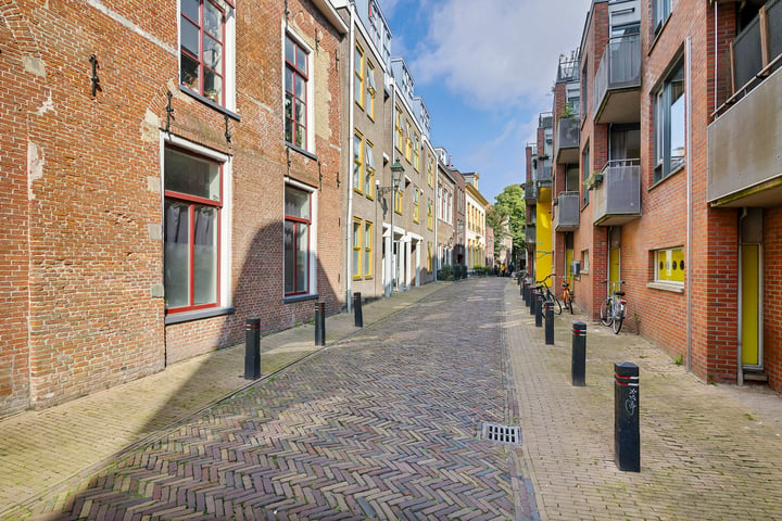 View photo 28 of Minnemastraat 58