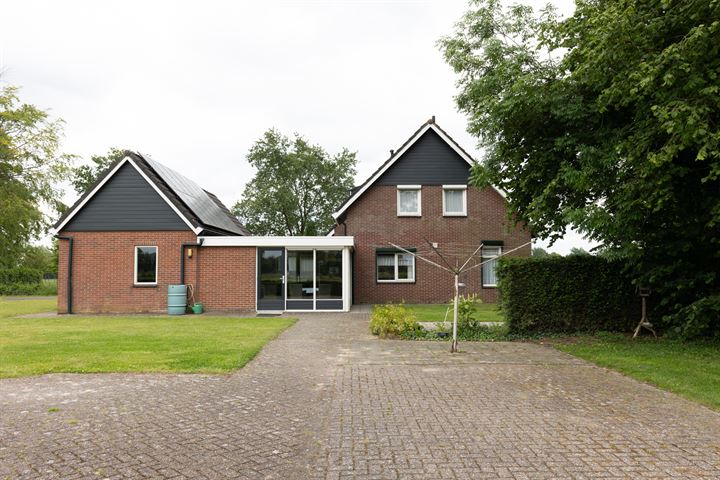 View photo 48 of Rector Hulshofstraat 19