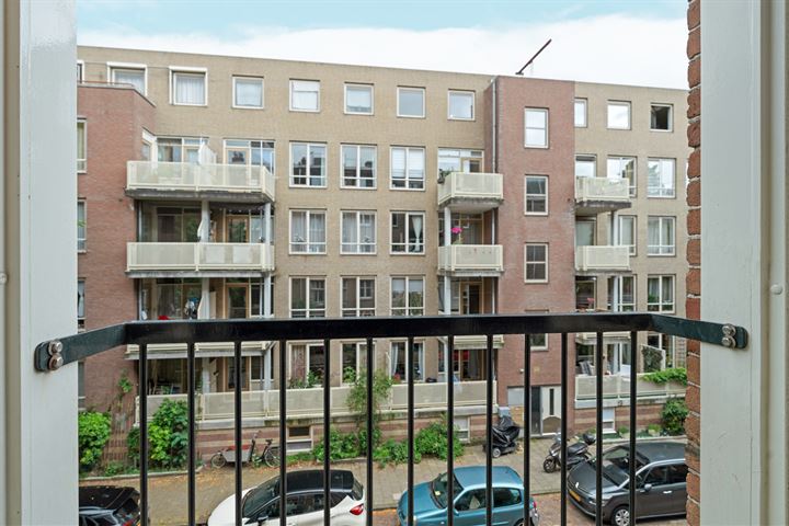 Bekijk foto 10 van Korte Tolstraat 5-2