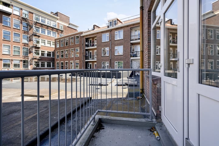 Bekijk foto 13 van Bredestraat 5-B