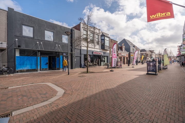 Landstraat 57, Delfzijl