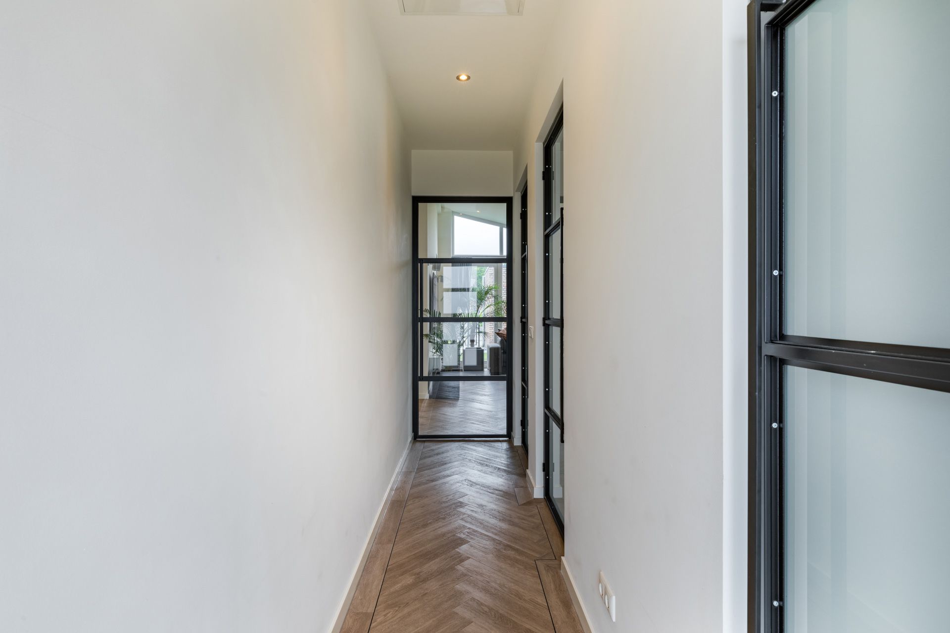 Foto 6 van Heezerenbosch 6-R18